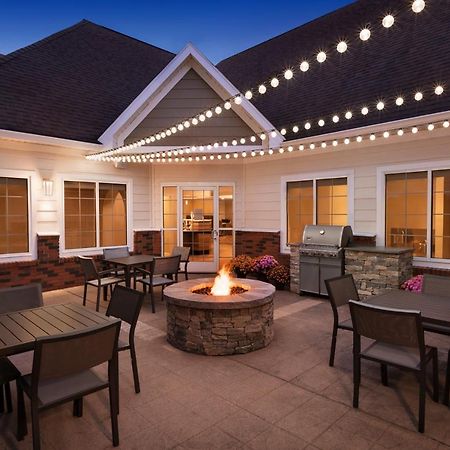 Residence Inn By Marriott West Springfield Exteriör bild