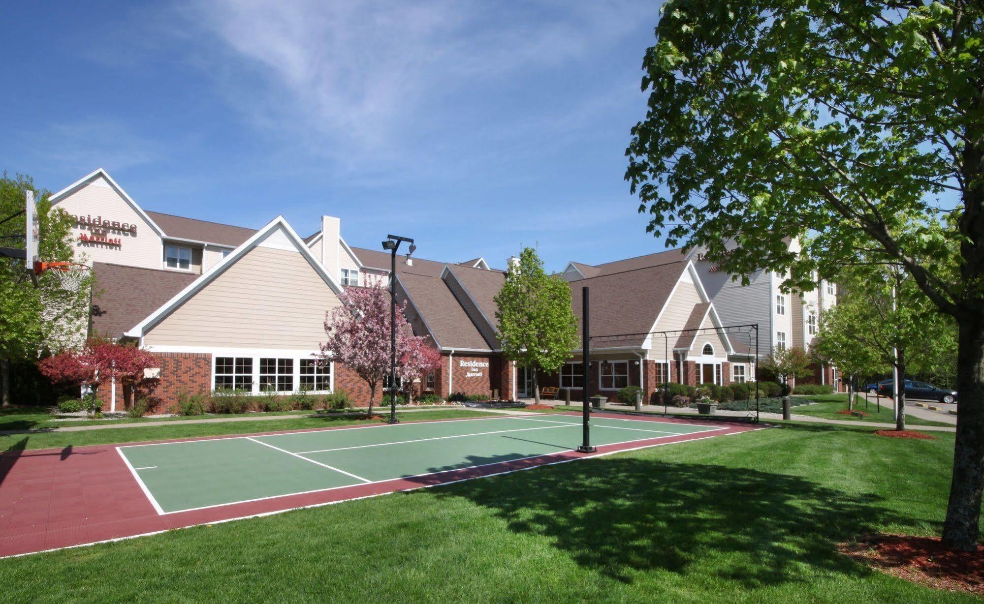 Residence Inn By Marriott West Springfield Exteriör bild